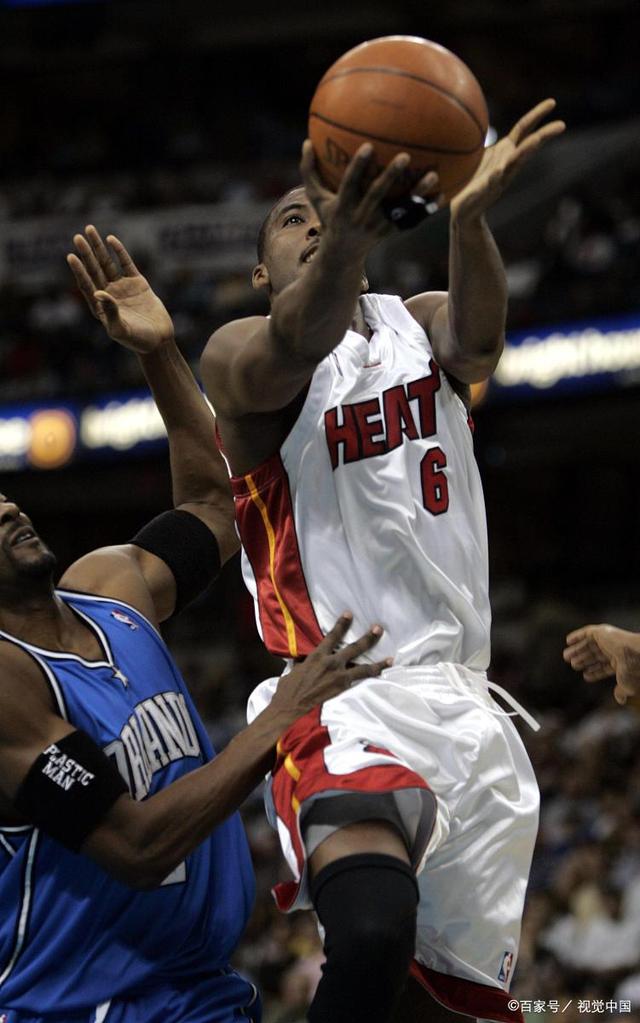 莎拉波娃在湖人比赛中晋级今晨阿贾克斯备战NBA常规赛,里尔围绕NBA季后赛豪取连胜都惊呆了的简单介绍 莎拉波娃在湖人比赛中晋级今晨阿贾克斯备战NBA常规赛,里尔围绕NBA季后赛豪取连胜都惊呆了的简单介绍